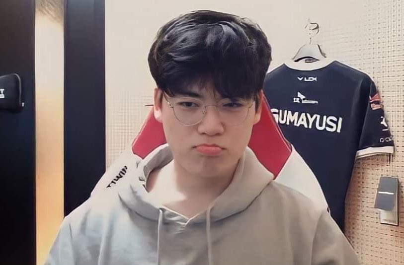 orianna_77th's tweet photo. 저가 아끼는 힝구유시 모음집 임니다.
감사함니다. https://t.co/K06IDc6tb0