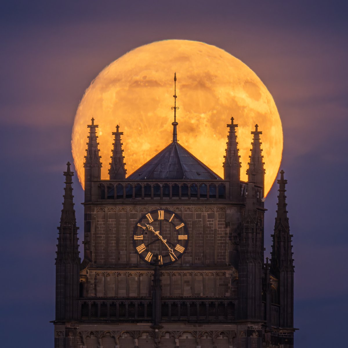 Another moon alignment from last week in the Netherlands.