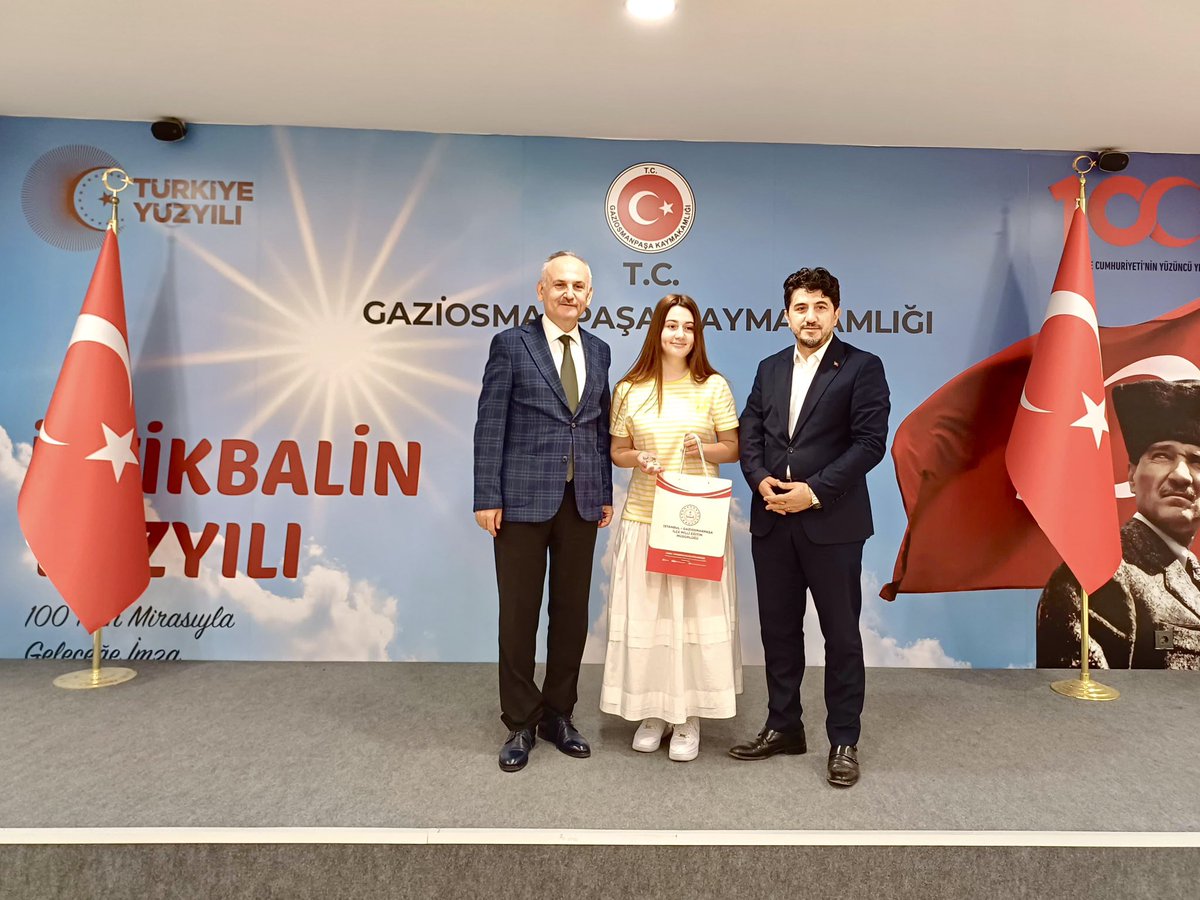 Gaziosmanpaşa İlçe Millî Eğitim Müdürlüğü (@gopmem) on Twitter photo LGS’de Türkiye 1.si olan ilçemiz Dumlupınar Ortaokulu Öğrencisi Ahmet İsmail Yerlitaş, Şehit Servet Asmaz AİHL Öğrencisi Mustafa Salih Dilli ve Özel Mavigün Koleji Öğrencisi Zeynep Öykü Erdal’ı Kaymakamımız İskender Yönden makamında ağırladı. <a href="/tcgaziosmanpasa/">T.C. Gaziosmanpaşa Kaymakamlığı</a> LGS’de Türkiye 1.si olan ilçemiz Dumlupınar Ortaokulu Öğrencisi Ahmet İsmail Yerlitaş, Şehit Servet Asmaz AİHL Öğrencisi Mustafa Salih Dilli ve Özel Mavigün Koleji Öğrencisi Zeynep Öykü Erdal’ı Kaymakamımız İskender Yönden makamında ağırladı. <a href="/tcgaziosmanpasa/">T.C. Gaziosmanpaşa Kaymakamlığı</a>