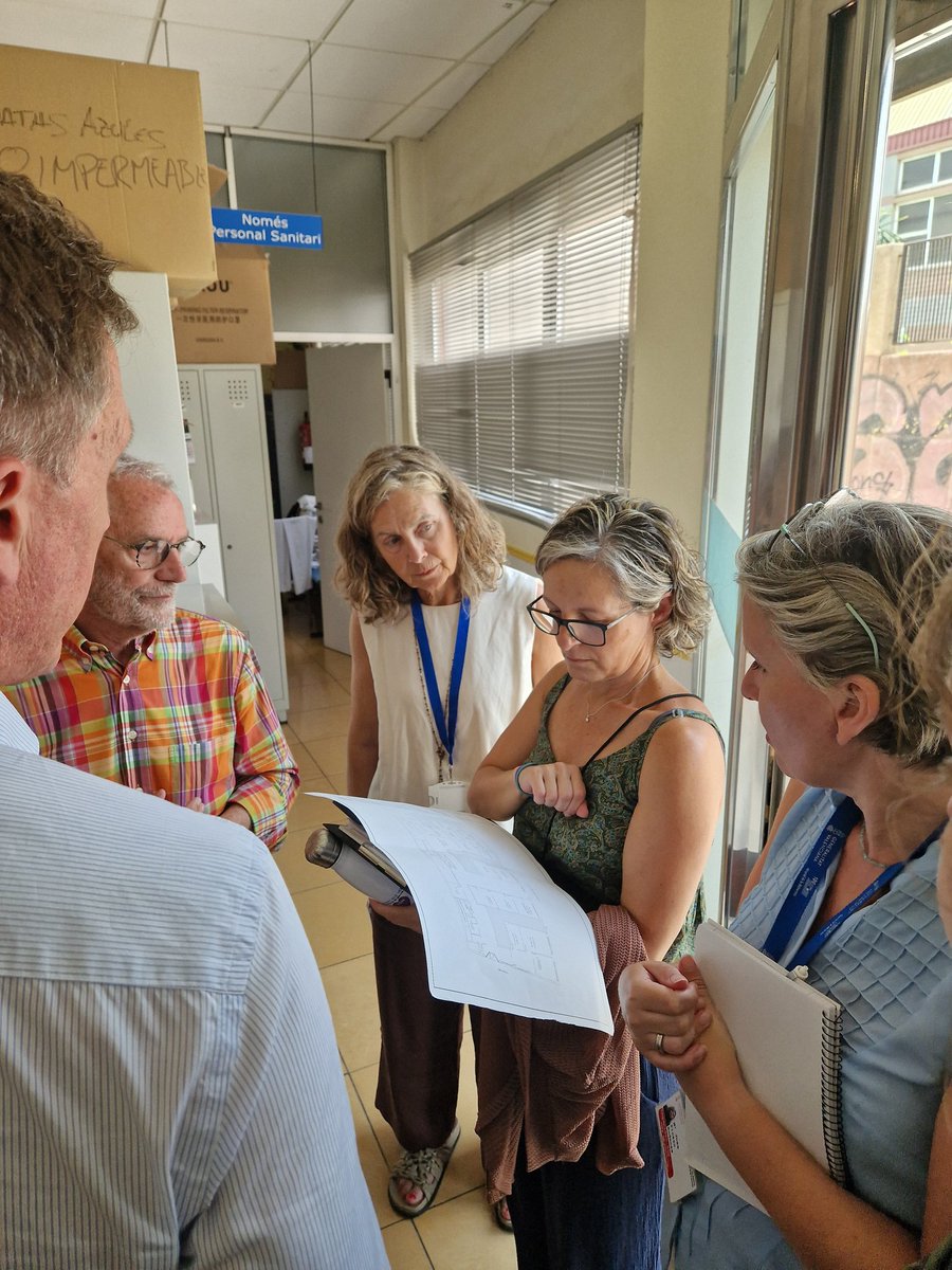 🤝 Ens reunim amb Sanitat per a avançar en l'ampliació del centre auxiliar de salut Racó de Sant Llorenç i PAC

👩‍⚕️ El projecte pretén duplicar l'espai disponible per a consultes i urgències, incrementant així el personal i els serveis que es presten

👉 acortar.link/d7YqQB