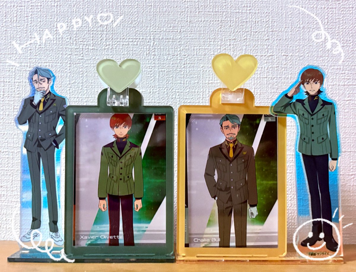 スリコのトレカスタンド優勝すぎる！！こういうのを待ってた😭🙏✨ 🟧🟩のトレカぴったり最強💪