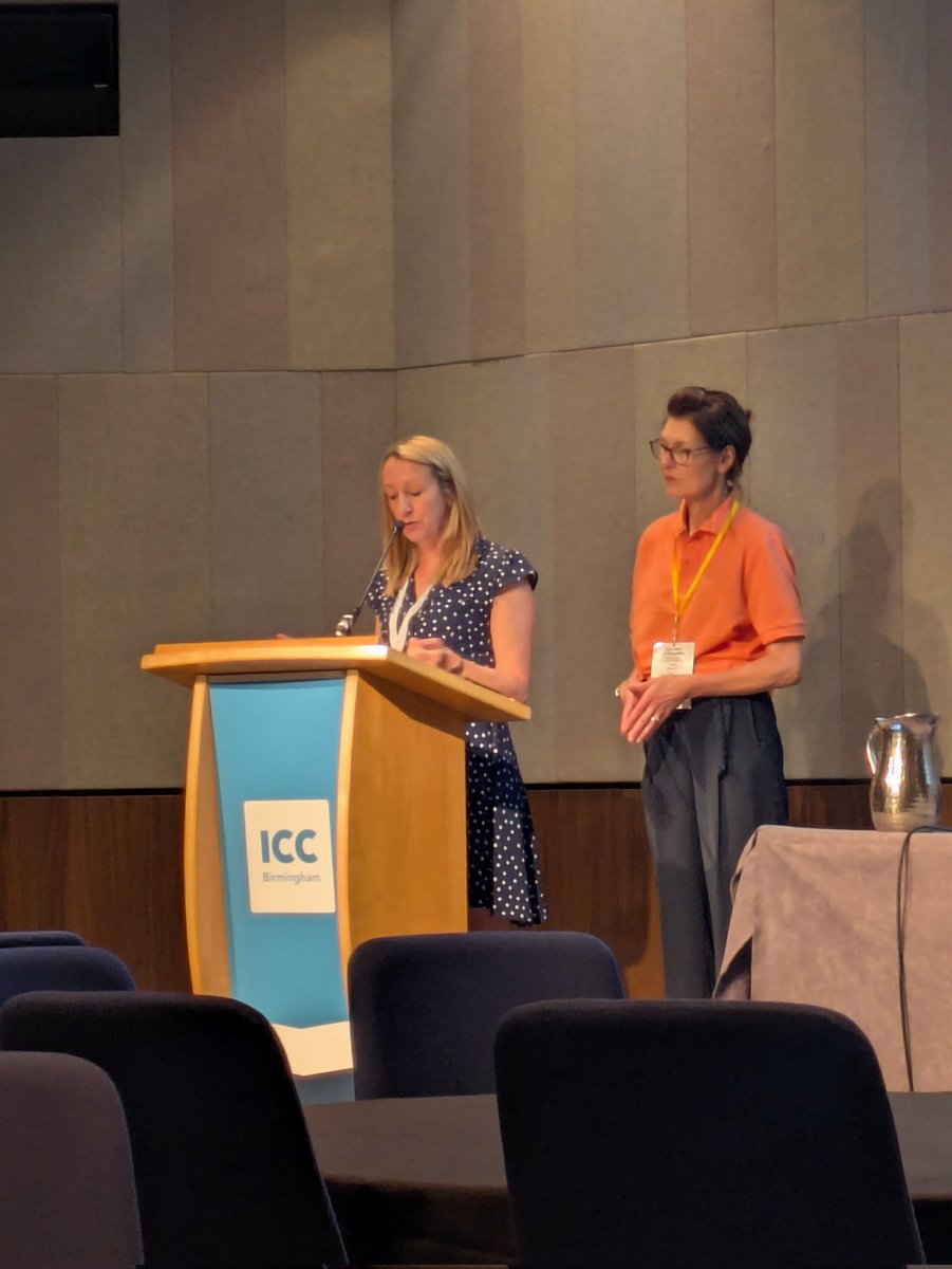BirminghamBRC's tweet image. After lunch (and ice cream! 🍨) it's now time for parallel sessions here at #CRFBRC25 - and our PPIE team is presenting about their work to avoid duplication & create a comprehensive hub to streamline PPIE across organisations in our region.
@laura_j_chapman & Claire Wickett 👏