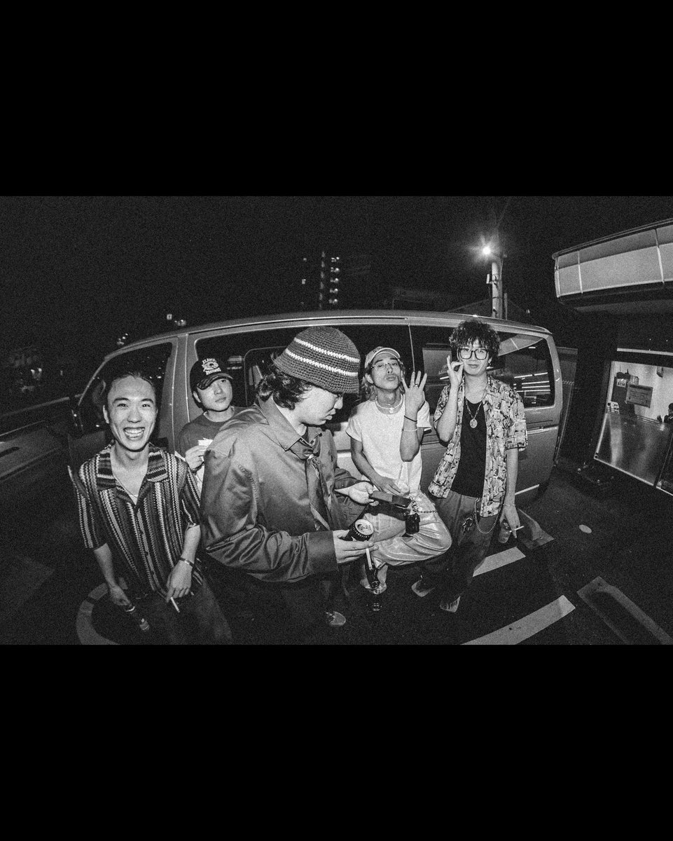 Forever Young🐲
<a href="/FlatFranke/">FLAT FRANKEN official</a>