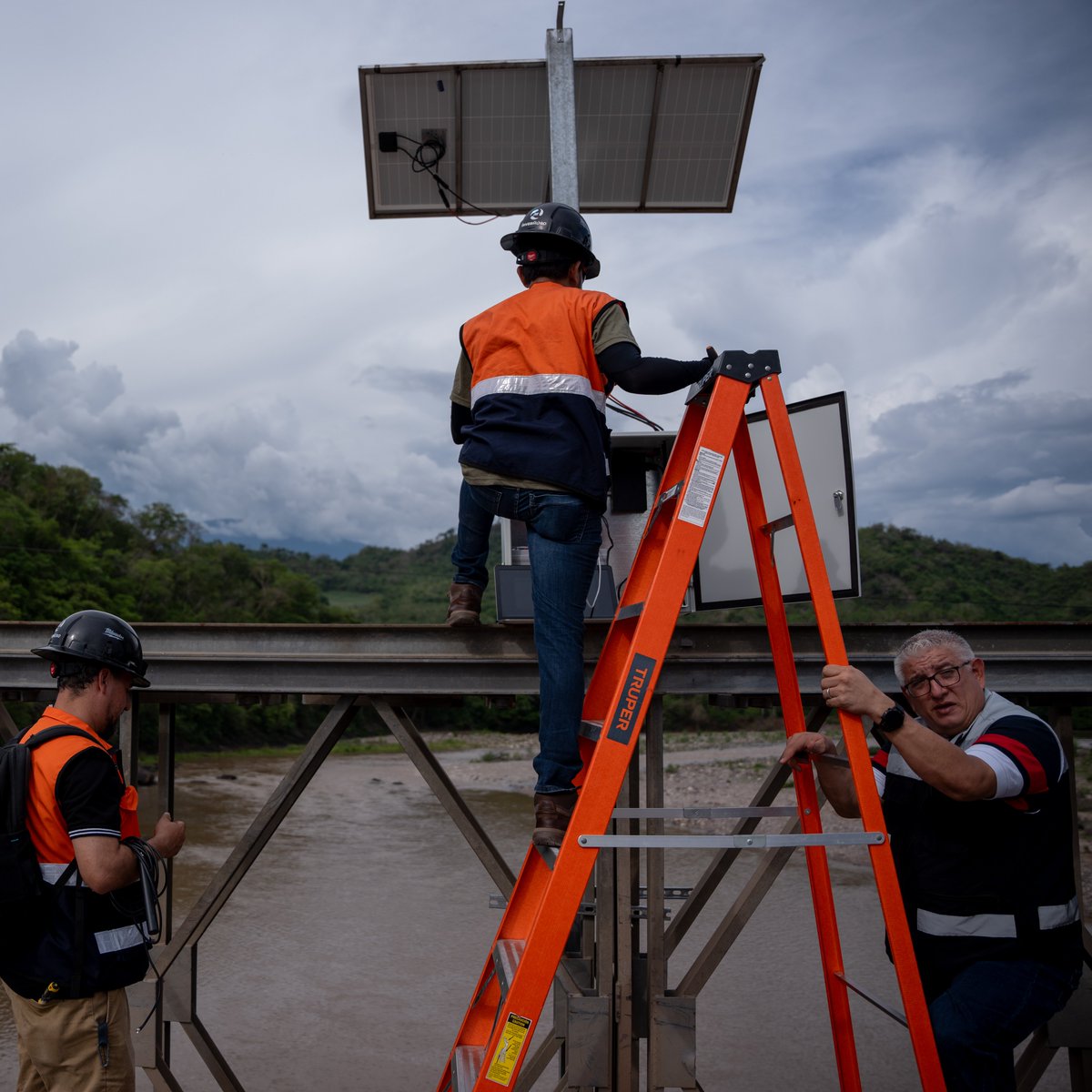 ECHO_LatAm's tweet image. Today the 1st EU-Central America Association Council brought together the EU and 6 Central American countries in Brussels.
We will join forces to reduce the impact of climate change. The EU-LAC Memorandum of Understanding on Disaster Risk Management is contributing to this goal.