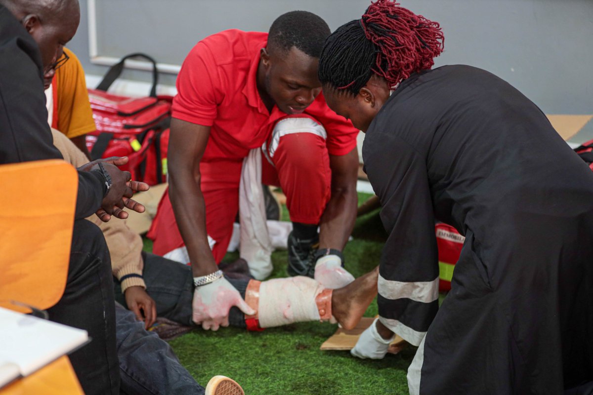 Ug_RedCrossCFA's tweet image. Another powerful session completed! 👏
Participants at our recent CPR and Emergency Care Training gained hands-on skills to confidently respond during life-threatening emergencies.
A huge thank you to everyone who joined us, you are now part of a growing network of lifesavers…