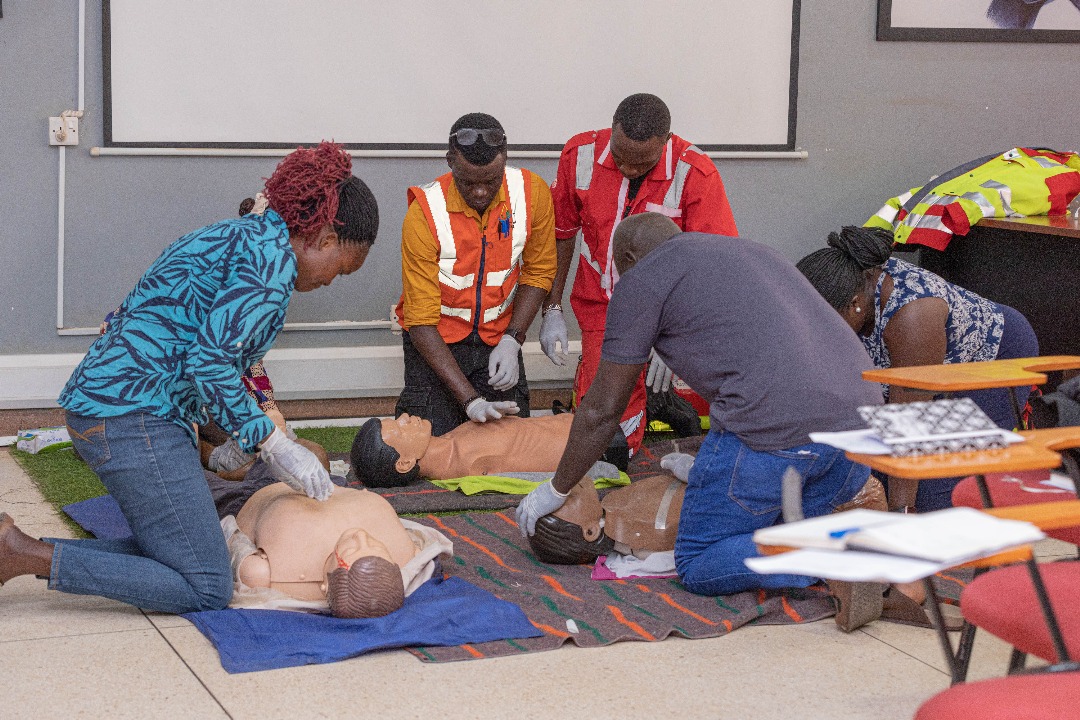 Ug_RedCrossCFA's tweet image. Another powerful session completed! 👏
Participants at our recent CPR and Emergency Care Training gained hands-on skills to confidently respond during life-threatening emergencies.
A huge thank you to everyone who joined us, you are now part of a growing network of lifesavers…