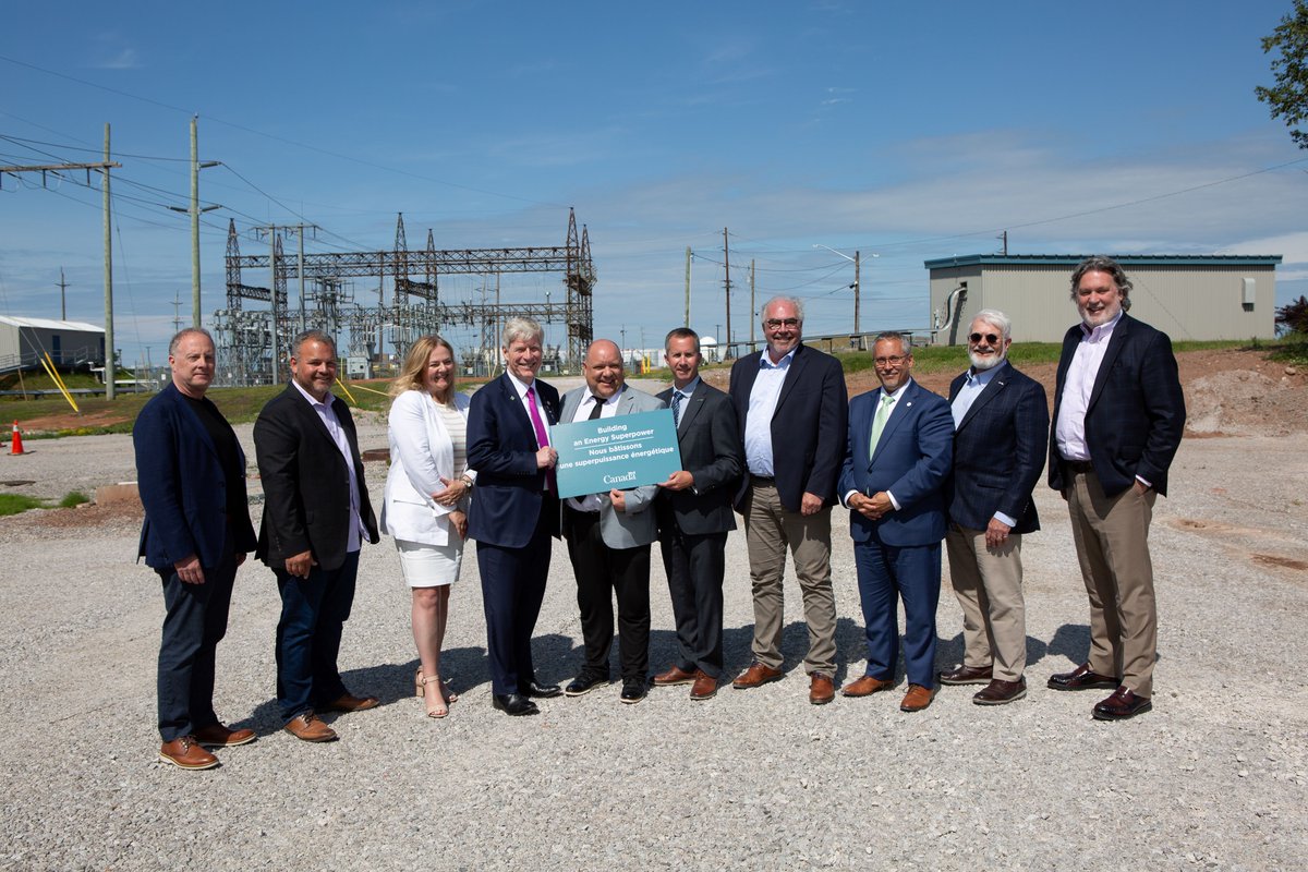 NRCan's tweet image. The Maritimes are key to our clean energy future.
We’re investing close to $16M in projects that will deliver reliable, affordable, clean energy — driving innovation, growth and prosperity across the region.
Learn more: ow.ly/Auyt50Wp9AO