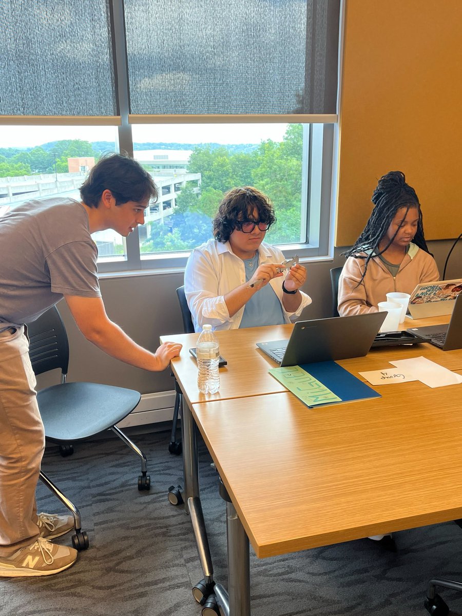 Summer Experience is in full swing here at Building STEPS! <a href="/UMBC/">UMBC</a> is a wonderful partner,  sharing space and resources like their fabulous math students with us! Tutoring for math as we prepare for college courses! #stemed