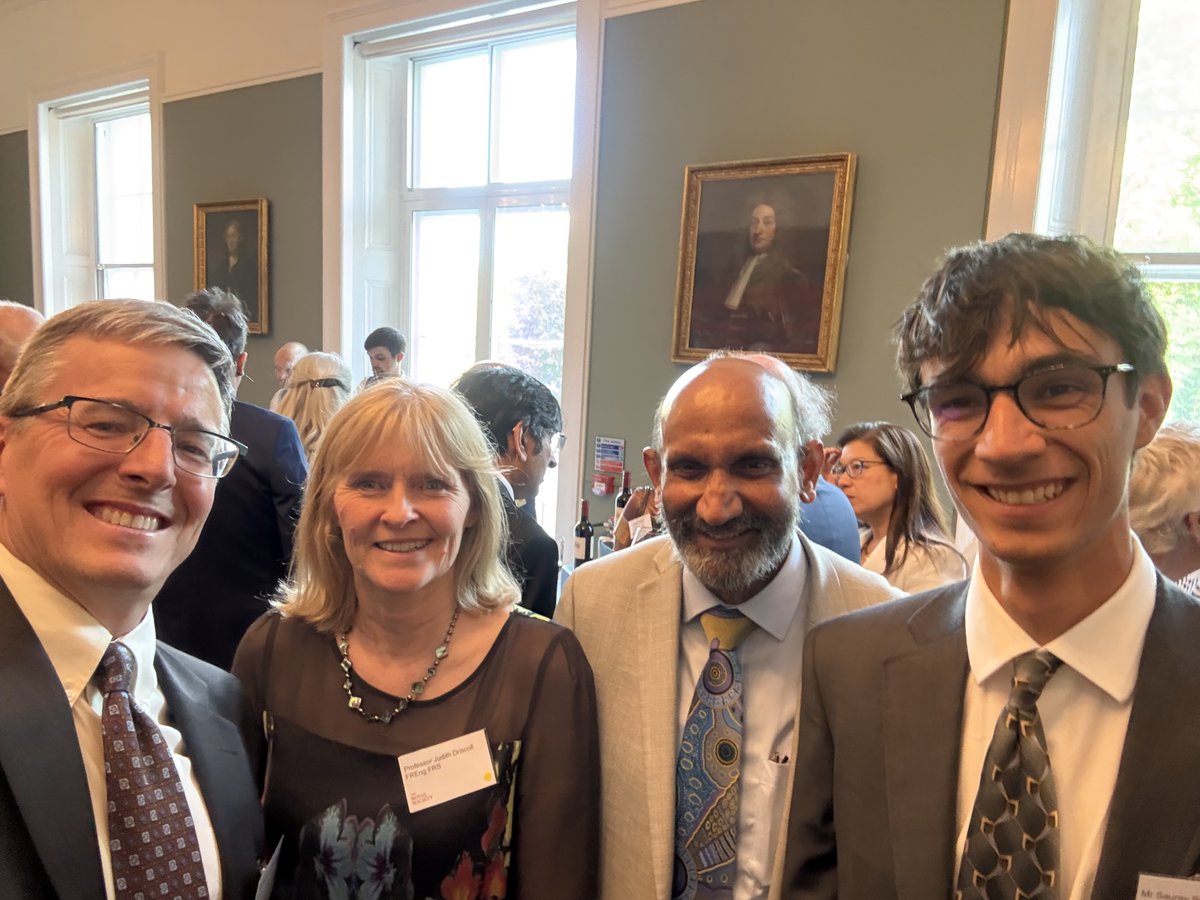 ProfJohnARogers's tweet image. That was quite an experience! – amazing events spread over three days at the @royalsociety in London, concluding with induction as a fellow. Day one involved short presentations by each inductee to the entire group – spanning diverse topics in medicine, science and engineering.…
