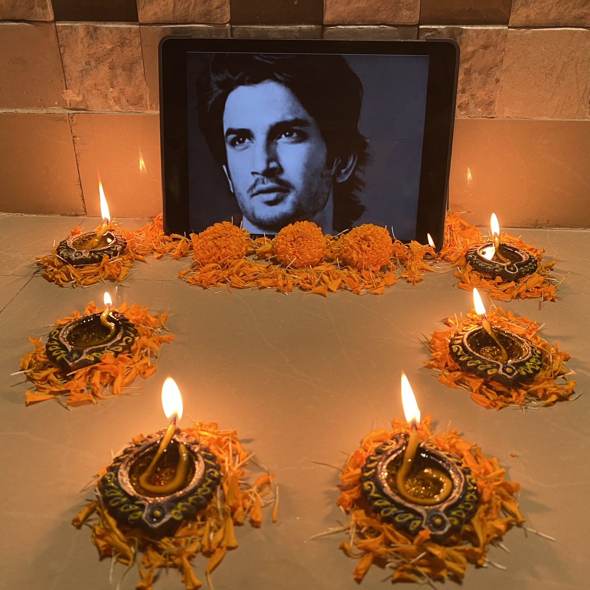 Oath For Justice4SSR 

I swear on my soul, I will fight for Justice for Sushant Singh Rajput till my last breath. 
I will keep questioning, screaming, and demanding answers — who destroyed his light, and why? I refuse to be silenced. 
I refuse to forget. Until the truth roars