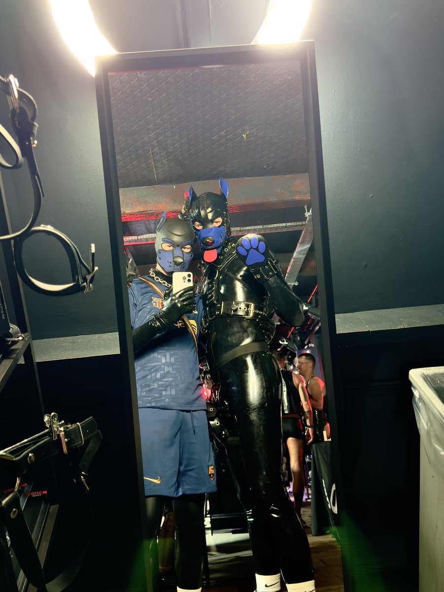 I was not prepared for this heatwave and locked in rubber 🥵