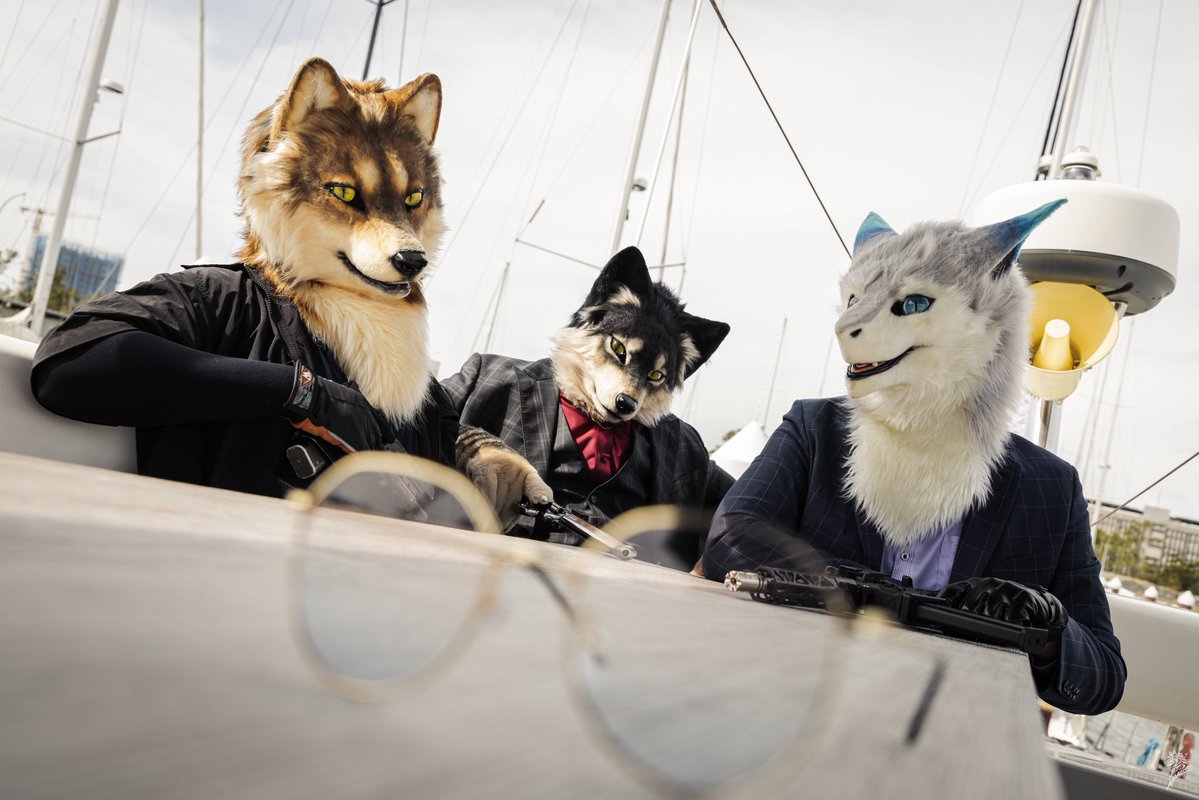 Shioru9010's tweet image. 談判?我們沒什麼好談的
🐾:@Oga_wolf06 @Shioru9010
🧀:@miku39_mix466
📷:@chiuwolf
#創造トリアノン
#FursuitsEveryday
#fursuiter
#fursuit