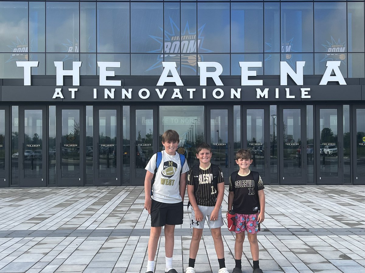 MayorJensen's tweet image. A great week to kick off @noblesvilleboom Youth Basketball Camp! My nephews and Deputy Mayor Light’s son are excited to play basketball @AIMNoblesville! 💥🏀