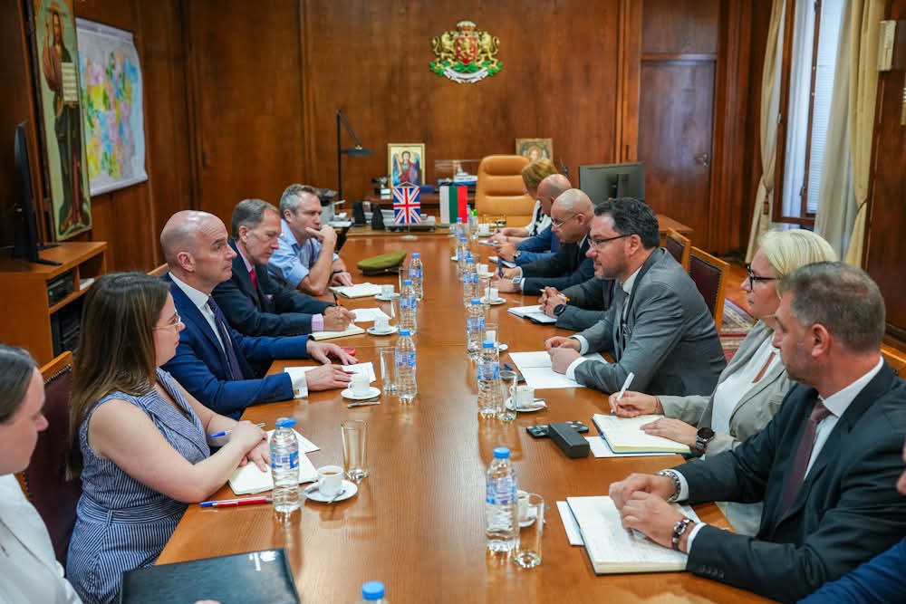 DanielMitov's tweet image. Deepening π§π¬π€π¬π§ cooperation with Ambassador Nathaniel Copsey to tackle money laundering and hybrid threats. British expertise will be instrumental β joint task forces ahead. #Security #Partnership