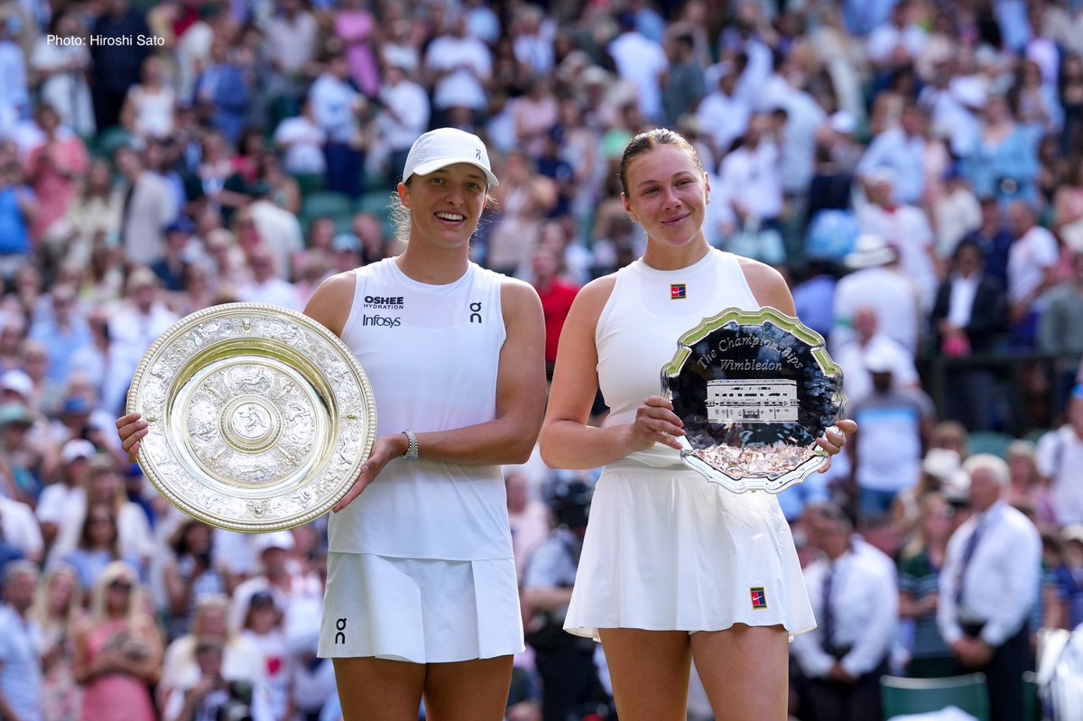 🎾 ウィンブルドン2025 結果

【男子シングルス決勝】
○ヤニク・シナー（イタリア）　4‑6, 6‑4, 6‑4, 6‑4　●カルロス・アルカラス（スペイン）

【 女子シングルス決勝】
○イガ・シフィオンテク（ポーランド）　6‑0, 6‑0　●アマンダ・アニシモバ（米国）

【男子ダブルス決勝】