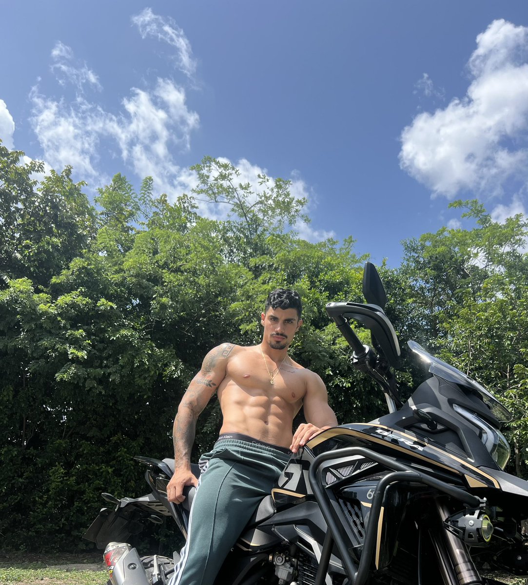 Derek Rodriguez tweet media