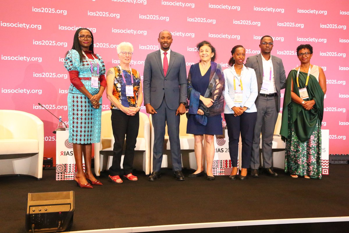 rrpplus's tweet image. One of today’s sessions at the #IAS2025 HIV International Scientific Conference highlighted key factors behind Rwanda’s attainment of UNAIDS global HIV targets. These included strong political will and governance, decentralization of services, free and equitable access to care,…