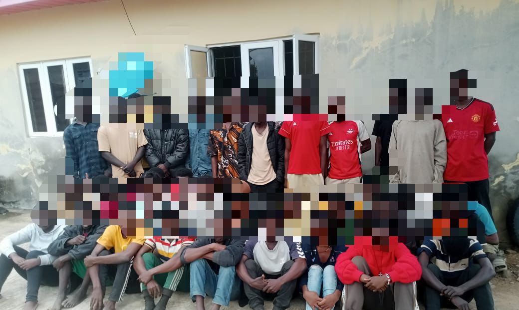 PoliceNG's tweet image. PRESS RELEASE
POLICE CRUSH TWO MAJOR HUMAN TRAFFICKING SYNDICATES, ARREST 11 SUSPECTS, RESCUE MULTIPLE VICTIMS.
In a bold and coordinated crackdown on organised human trafficking, the Nigeria Police Force has dismantled two major syndicates operating within the country,…