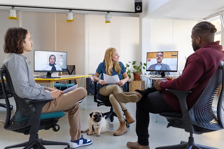 Hays Ireland (@haysireland) on Twitter photo Many leaders say they care about employee wellbeing. But are people feeling it? Don't miss the <a href="/BusinessPlusMag/">Business Plus</a>'s helpful take on our latest research about wellbeing in the workplace: ๐ link.hays.com/4kz5cqO
#EmployeeWellbeing #WorkplaceWellbeing #WorkplaceTrends #IrelandNews Many leaders say they care about employee wellbeing. But are people feeling it? Don't miss the <a href="/BusinessPlusMag/">Business Plus</a>'s helpful take on our latest research about wellbeing in the workplace: ๐ link.hays.com/4kz5cqO
#EmployeeWellbeing #WorkplaceWellbeing #WorkplaceTrends #IrelandNews