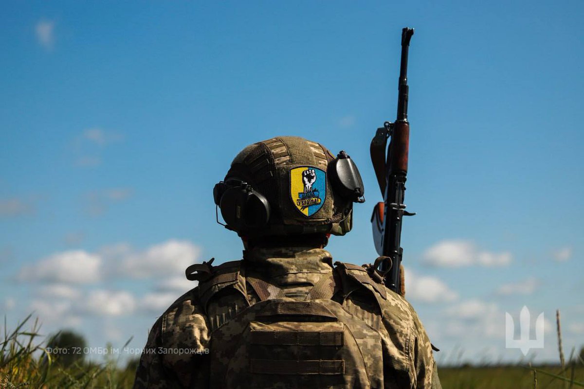 Free Ukraine — that’s what written on the soldier’s patch.
Free Ukraine — that’s what we fighting for!

📷: 72nd Mechanized Brigade