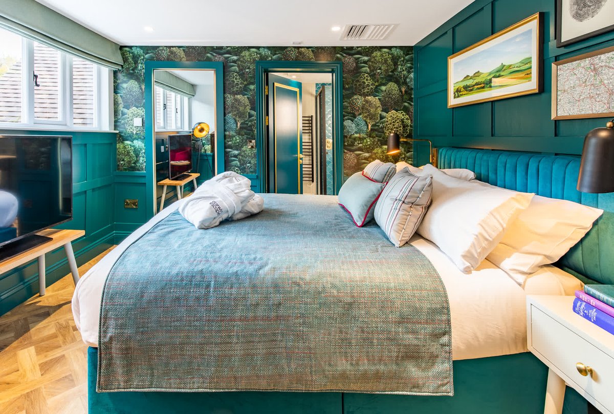 Experience Oxfordshire (@experienceox) on Twitter photo Surrounded by the beautiful #Oxfordshire countryside, The Springs Resort is a hotel and spa offering luxurious facilities and fabulous accommodation. 🛎✨
More info ➡ bit.ly/3zjHiyd
#ExperienceOx #OxfordshireHotels <a href="/TheSpringsGC/">The Springs Golf Club</a> Surrounded by the beautiful #Oxfordshire countryside, The Springs Resort is a hotel and spa offering luxurious facilities and fabulous accommodation. 🛎✨
More info ➡ bit.ly/3zjHiyd
#ExperienceOx #OxfordshireHotels <a href="/TheSpringsGC/">The Springs Golf Club</a>