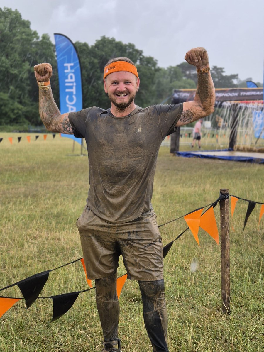 WeAreOpenreach's tweet image. Kudos to Dan, our Safety &amp;amp; Sustainability Advisor 🌟

He volunteers as a First Responder with @DudleyCFRs. It costs £3000/year to keep their cars running, with no NHS or government funding 🚑

Dan&apos;s raising funds by completing @toughmudder and having a blast! Well done 👏