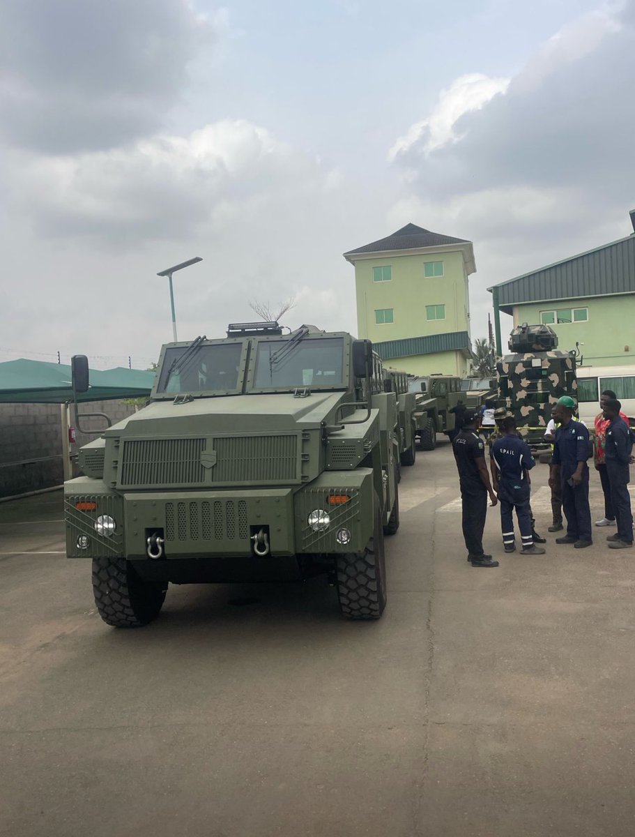 Jakepor21's tweet image. The recently unveiled EPAIL EPV24 Dodandawa IV MRAP has Chinese origins just like their EP2063NG01 armoured vehicles is derived from the Chinese Dongfeng CSK131 light armoured vehicle.