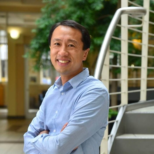 NeuroLogicCVL's tweet image. A previous episode spotlight: We spoke with Dr. Frank R. Lin about the wide-reaching impacts of adult hearing loss — from its ties to brain health and cognitive decline to groundbreaking federal efforts for accessible, affordable hearing care.
Listen here: open.spotify.com/episode/3Lsspo…