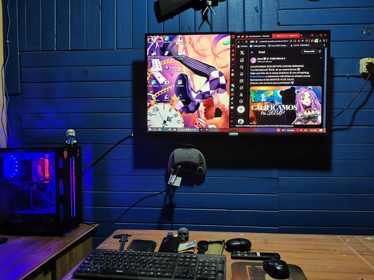 JosBzzzz4's tweet photo. #HoshiSetup
Buenas Runa esté es mi setup, no tiene muchas cosas y la mesa medio que está en las últimas pero por ahora cumple su función. https://t.co/GJx2QHZ1nD