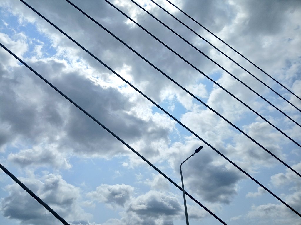 Suspense.  Queen Elizabeth Bridge, towards Dartford.