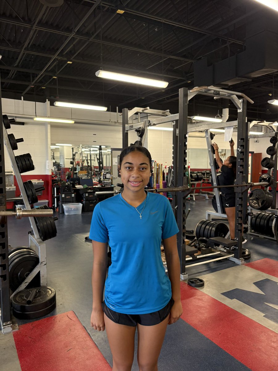HokaHeyAP's tweet image. Congrats to Athletes of the Week for Week 4. Sorry for the delay!!
Male from Swim - Aidan Varghese
Female from Volleyball - Eva McFarland
@HokaHeyBooster @ManvelVBall