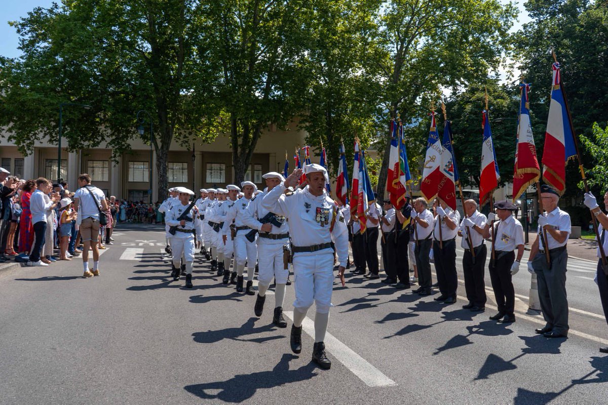 13eBCA's tweet image. 🇫🇷 Le 13e BCA a célébré le #14Juillet à Chambéry et à Aix-les-Bains, au cœur de son territoire savoyard.
🎖️ Remises de décorations, hommage aux anciens, aux engagés d’aujourd’hui et de demain, suivi d’un défilé.
Bonne fête nationale !
#SoldatsDeFrance 
@armeedeterre @27bim