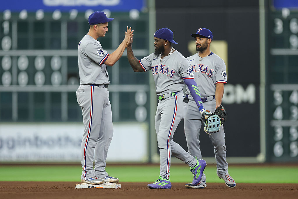 MLB insider <a href="/jonmorosi/">Jon Morosi</a> joins <a href="/1053SS/">Shan Shariff</a> and <a href="/rjchoppy/">RJ Choppy</a> to discuss the Rangers' first half, trade possibilities, and draft picks.

Listen: audacy.com/stations/1053t…

Watch: youtube.com/1053thefan