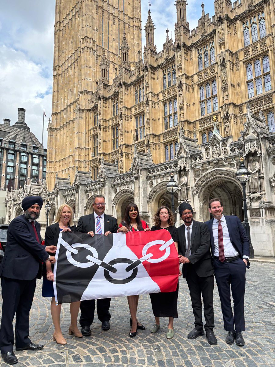 Brilliant to mark Black Country Day with lots of the Black Country MPs in Parliament
