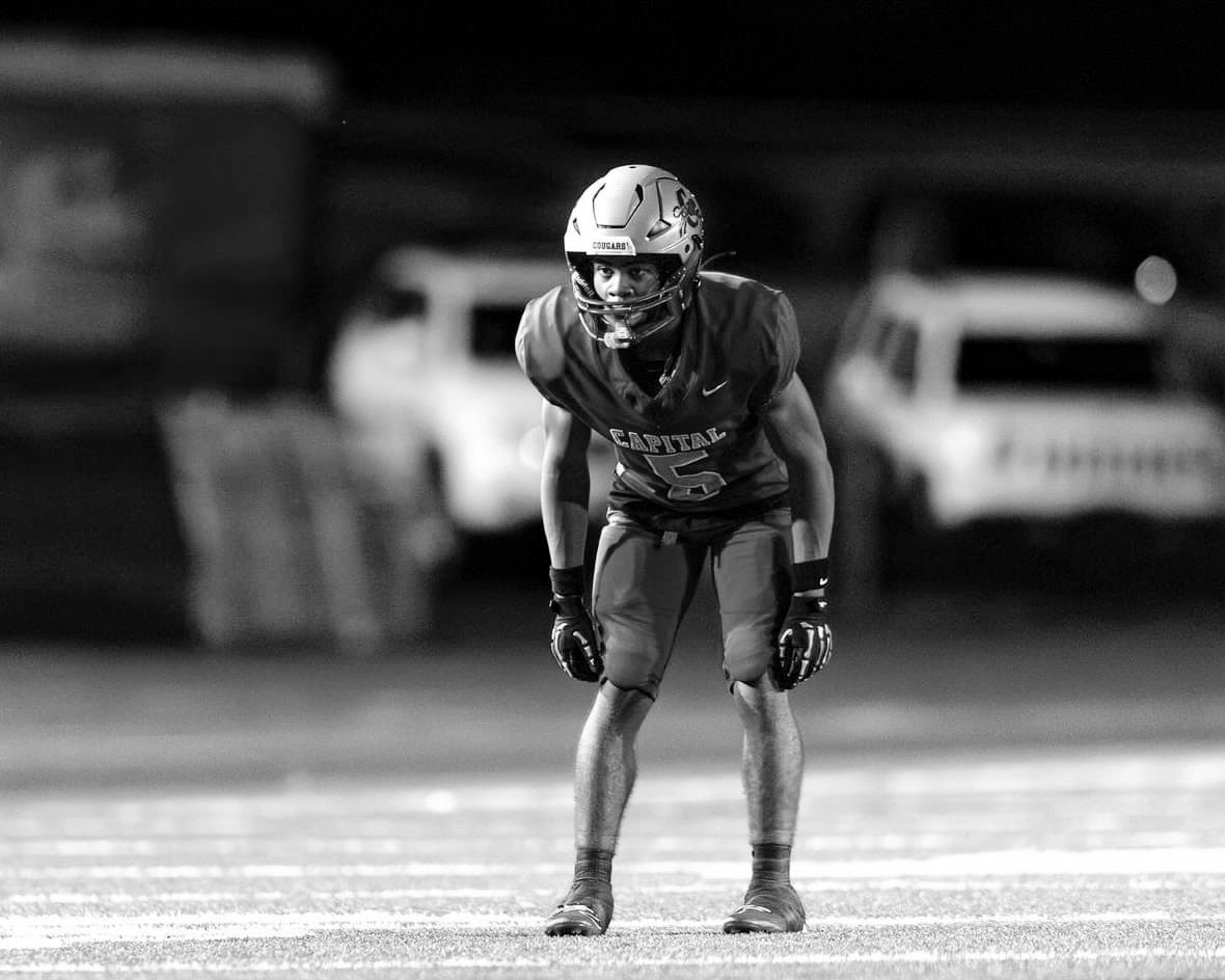 2026 DB
Damian Johnson
Capital High (WV.)
5-9/165 🎓 4.7 GPA
4.41/40
#1 DB in state 
<a href="/Daejohnson304/">Damian “D5” Johnson † #1 DB in WV</a> 
<a href="/RecruitCapital/">Capital High Football</a> 

hudl.com/video/3/190779…