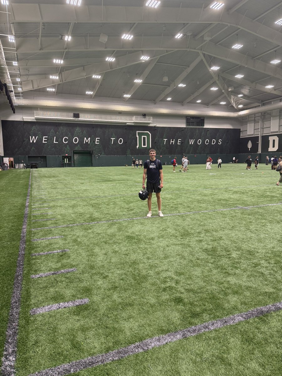 Had fun getting at it this weekend <a href="/DartmouthFTBL/">Dartmouth Football</a>. Experienced the Dartmouth difference. It was great meeting <a href="/coachmcthompson/">Mitchell Thompson</a>. Looking forward to coming back to the woods soon. 
<a href="/Coach_McCorkle/">Sammy McCorkle</a> <a href="/coachirishodea/">Danny O'Dea</a> <a href="/coachkeithclark/">Keith Clark</a> <a href="/RollHudFootball/">Hudson Football</a>