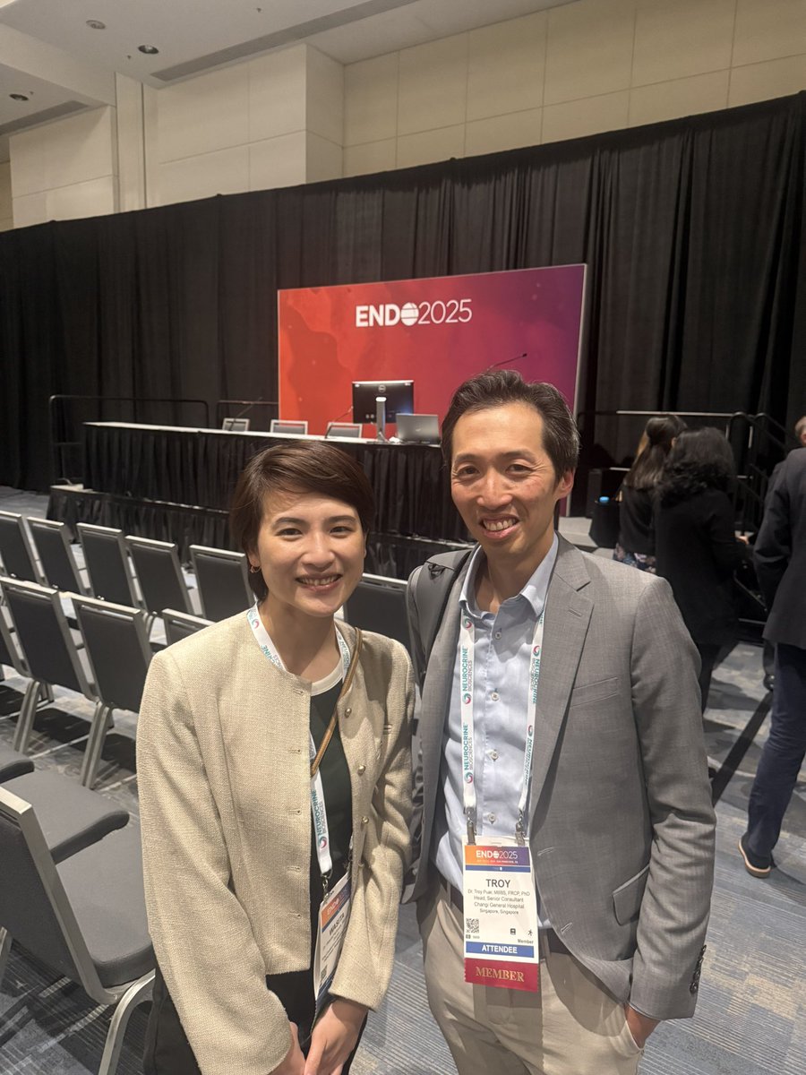 WParksook's tweet image. Having fun at #ENDO2025 Happy to meet with mentors, friends, colleagues and collaborators! @AnandVaidya17 @JeniferBrown @ChengHsuanTsai @TroyPuar @cg_ezgi Two more days to go before heading back home!