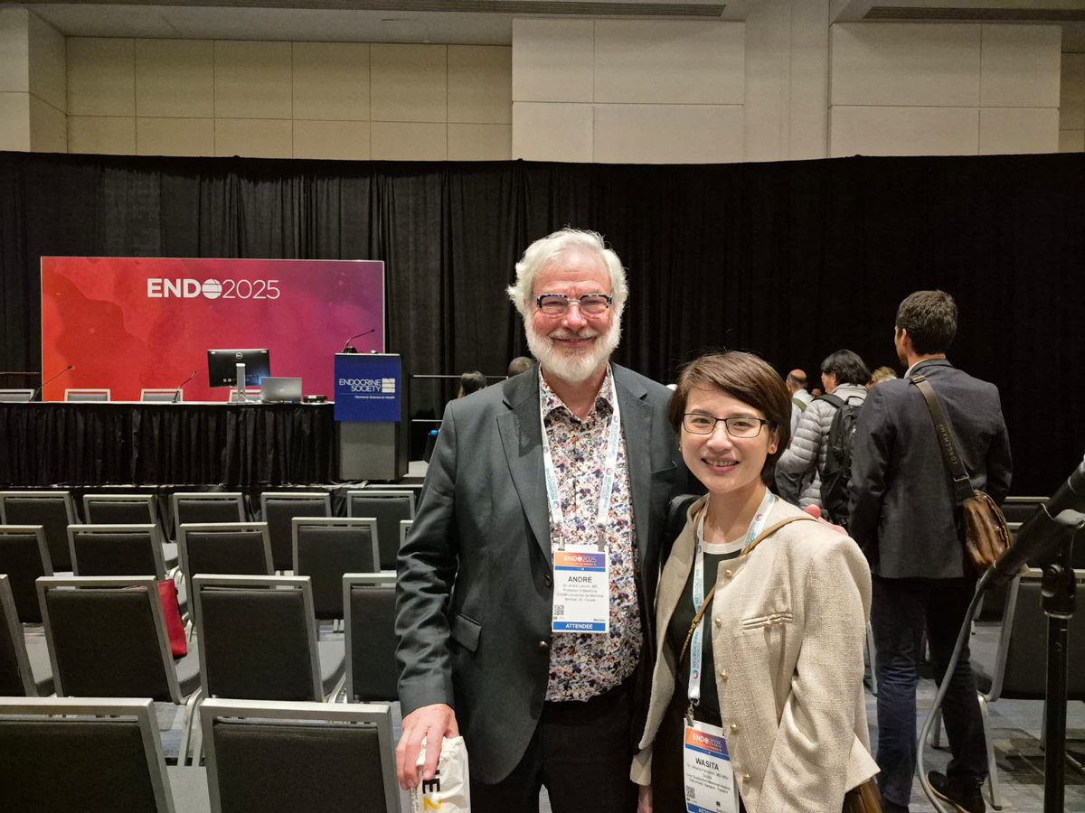 WParksook's tweet image. Having fun at #ENDO2025 Happy to meet with mentors, friends, colleagues and collaborators! @AnandVaidya17 @JeniferBrown @ChengHsuanTsai @TroyPuar @cg_ezgi Two more days to go before heading back home!