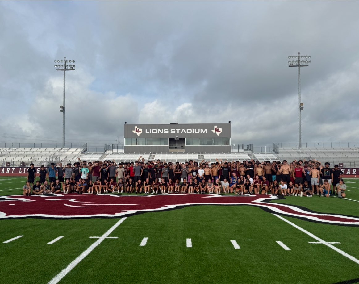 Proud of our athletes here in Lockhart America! 114 total high school boys and girls today to start the week! #TCC #PRIDE <a href="/1LHSLions/">Lockhart Lion Football</a> <a href="/Coach_Maldy/">Coach Maldonado</a> <a href="/CoachTanner_/">Mark Tanner</a> <a href="/LockhartISD/">Lockhart ISD</a> <a href="/LockhartMbb/">Lockhart MBB</a> <a href="/Lockhart_SB/">Lockhart Softball</a> <a href="/LOCKHARTVB/">Lockhart Volleyball</a> <a href="/LocLionsFC/">Lockhart Soccer</a> <a href="/Lockhart_Soccer/">Lockhart Boys Soccer</a>