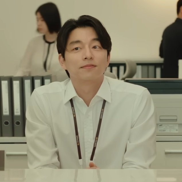 gongyoosimp's tweet image. gong yoo withdrawal so bad i&apos;m just watching his ads now i miss you bank teller gong yoo