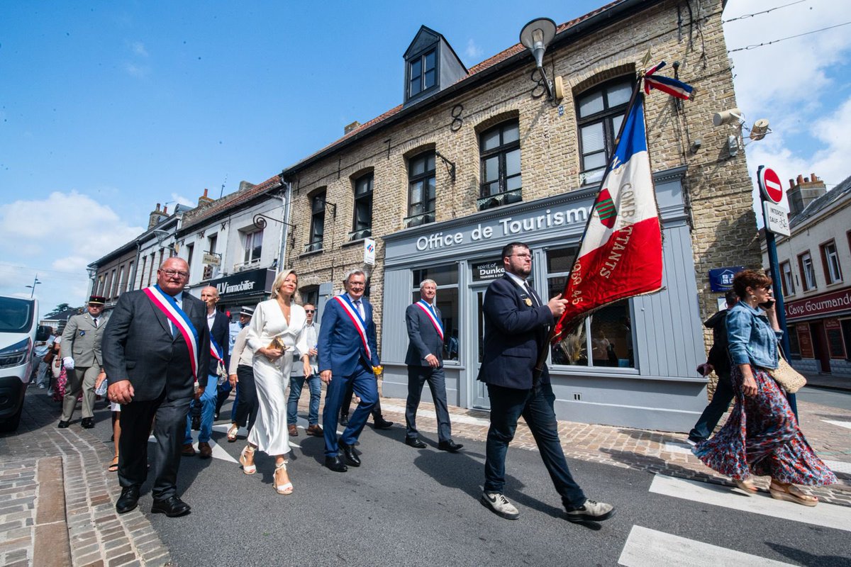 Bertrand Ringot (@bertrandringot) on Twitter photo Chaque #14juillet est l’occasion pour l’ensemble des Français de commémorer la République et de partager un moment convivial où l’on célèbre l’identité politique et l’histoire de la #République. Nous pouvons être fiers et heureux de vivre en 🇫🇷 !
<a href="/Sdis59/">Sapeurs-pompiers du Nord</a>
<a href="/LesMairesDuNord/">Association des Maires du Nord</a> Chaque #14juillet est l’occasion pour l’ensemble des Français de commémorer la République et de partager un moment convivial où l’on célèbre l’identité politique et l’histoire de la #République. Nous pouvons être fiers et heureux de vivre en 🇫🇷 !
<a href="/Sdis59/">Sapeurs-pompiers du Nord</a>
<a href="/LesMairesDuNord/">Association des Maires du Nord</a>