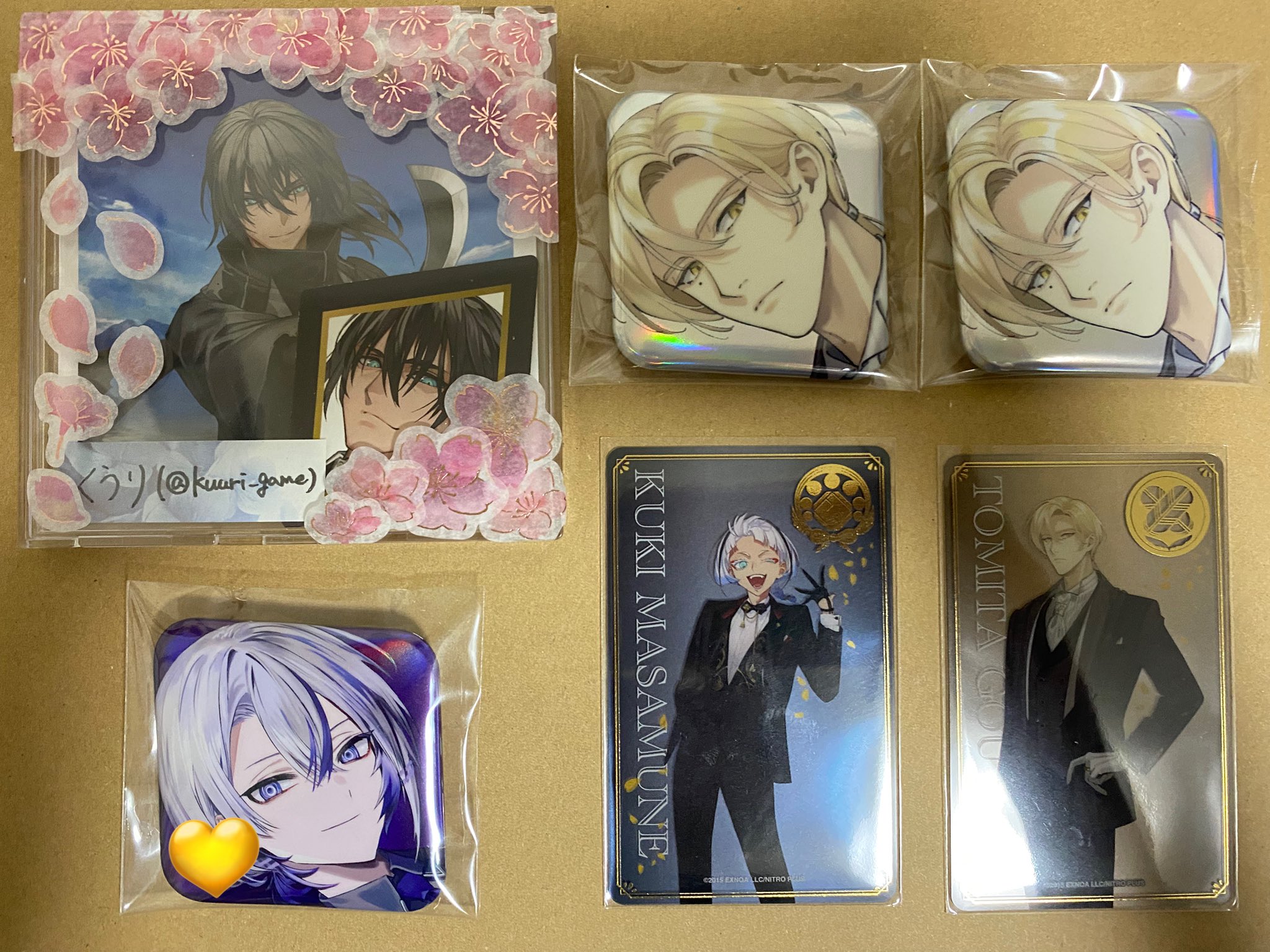 刀剣乱舞　大本丸博　ポストカード　クリアカード　ミニアクスタ　缶バッジ　小狐丸 刀剣乱舞 大本丸博 箔押しクリアカード ポストカード スクエア缶