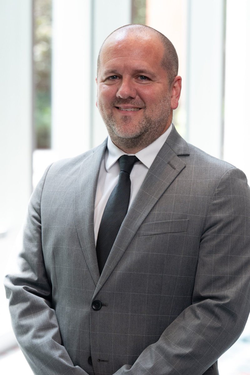 theleagueofcus's tweet image. Congratulations to Christopher Jones, Operations Manager at @bayportcu, on being named the 2025 Tom McWilliams Service to SRCUS Award recipient!
We’re proud to celebrate his outstanding contributions to the credit union industry and the SRCUS community! #LeadershipInAction