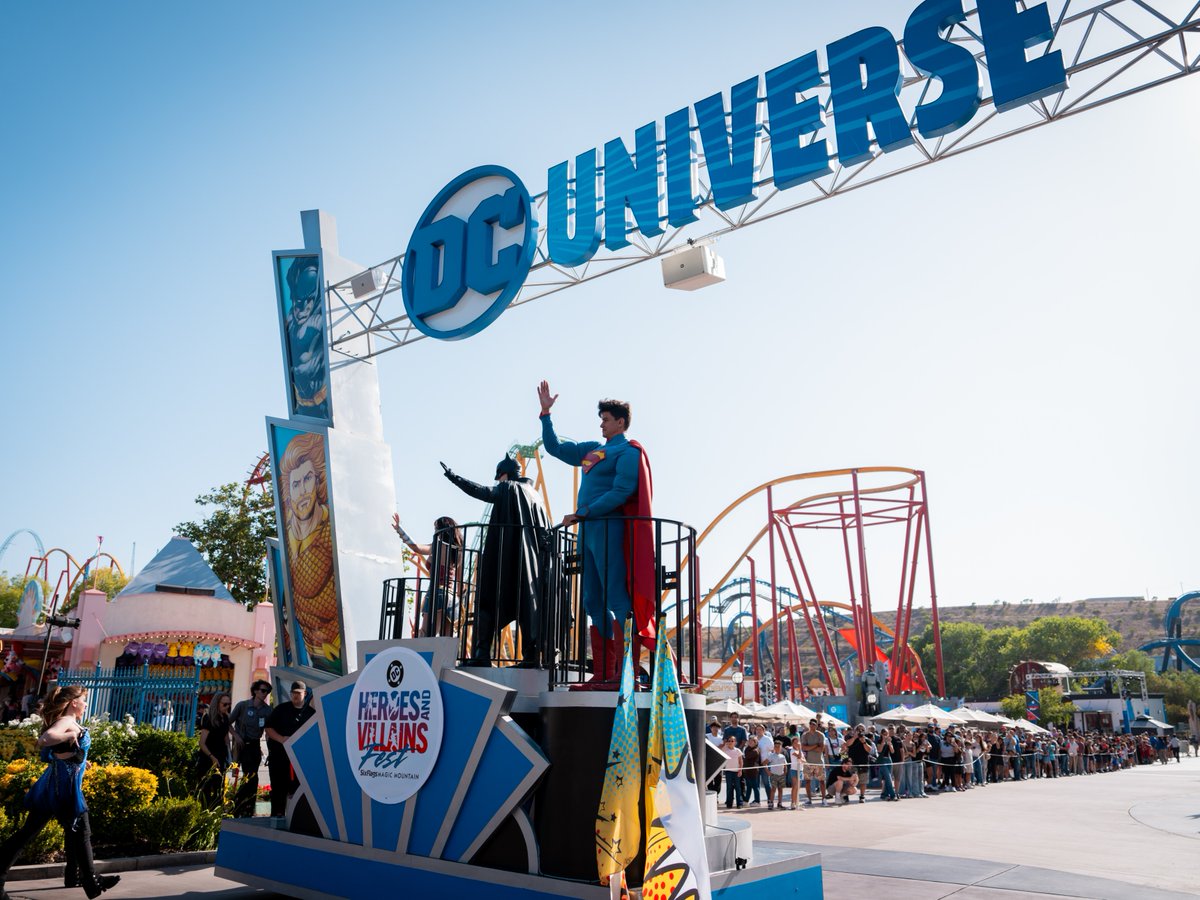 Meet Superman™ in person at DC Heroes &amp; Villains Fest!
Fridays &amp; Saturdays through July 26. 💥 bit.ly/45FxqKt