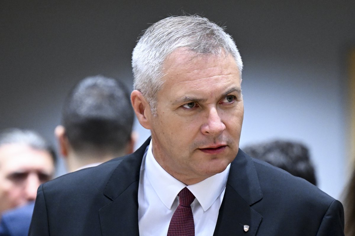 MGTS_gov's tweet image. Državni sekretar Židan se je v Bruslju udeležil Sveta za zunanje zadeve – trgovina. 💬 Osrednja tema razprave so bili trgovinski odnosi med EU in ZDA v luči petkove napovedi ZDA o 30 % carinah na evropsko blago, ki naj bi začele veljati 1. avgusta.
gov.si/novice/2025-07…