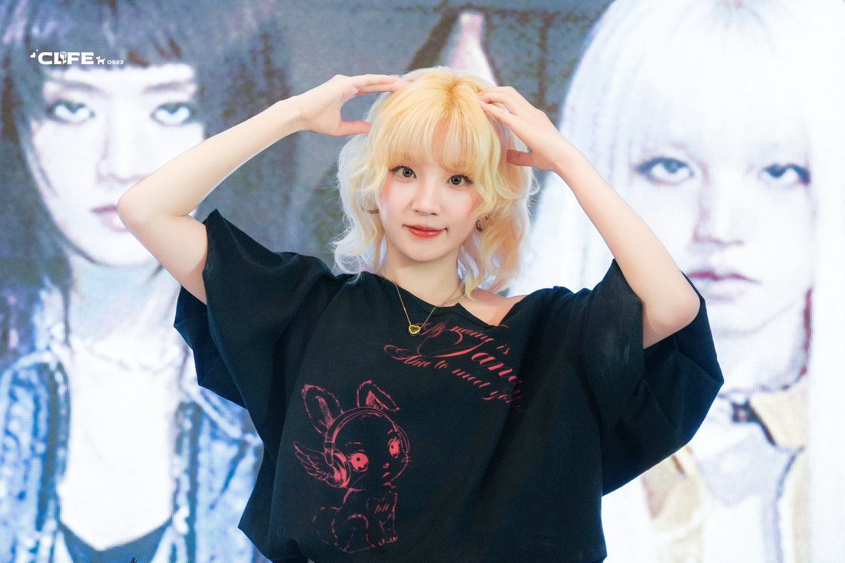 CLFE0923's tweet image. 250714 Shanghai Fansign Day 1
#우기 #YUQI #宋雨琦