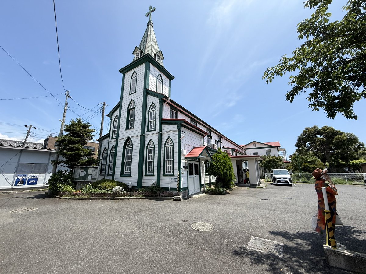 HaruhiAisaka's tweet image. Last weekend I had a weekend trip with my friends to Odawara, a city south of Yokohama. On Sunday I went to St. Therese of The Child Jesus Church. Everyone there was really friendly and the mass was beautiful!