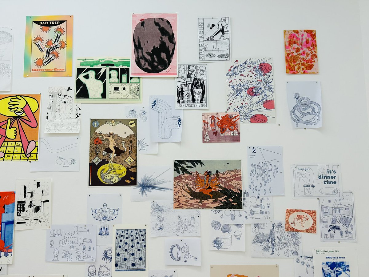 明日まで渋谷ヒカリエで開催中のHand Saw Press夏のZINE祭り。ポーランドや台湾のリソスタジオのかたがたの展示に創作意欲を刺激されました。トークも聞きたかったなあ。アーティストブックやグラフィックノベルが好きな人たちにも届いてほしい。