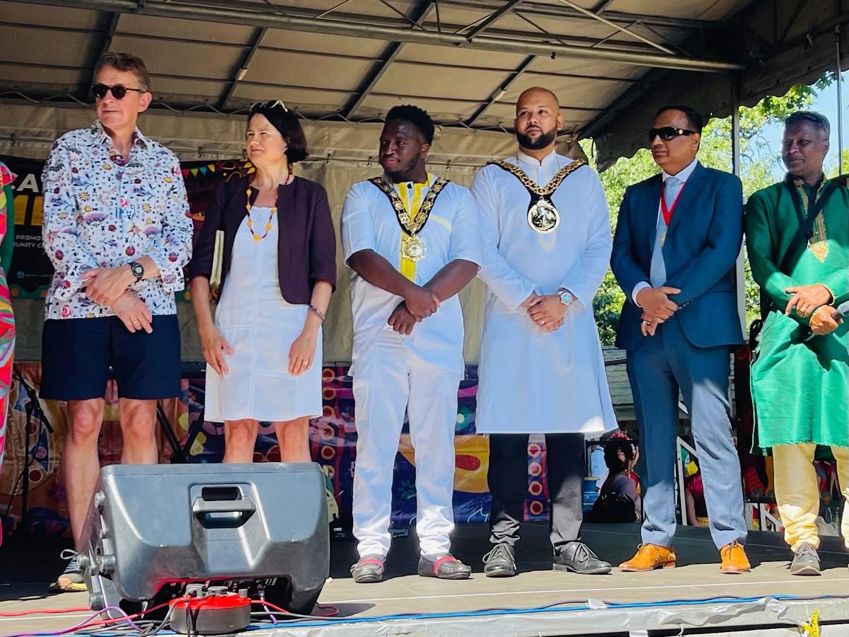 AhmedWHL's tweet image. An absolute pleasure to be invited to the Camden Mela yesterday. A celebration that brings in the Asian Diaspora from across North London.
Thank you to all the organisers, volunteers, performers and stall holders for all their hard work.