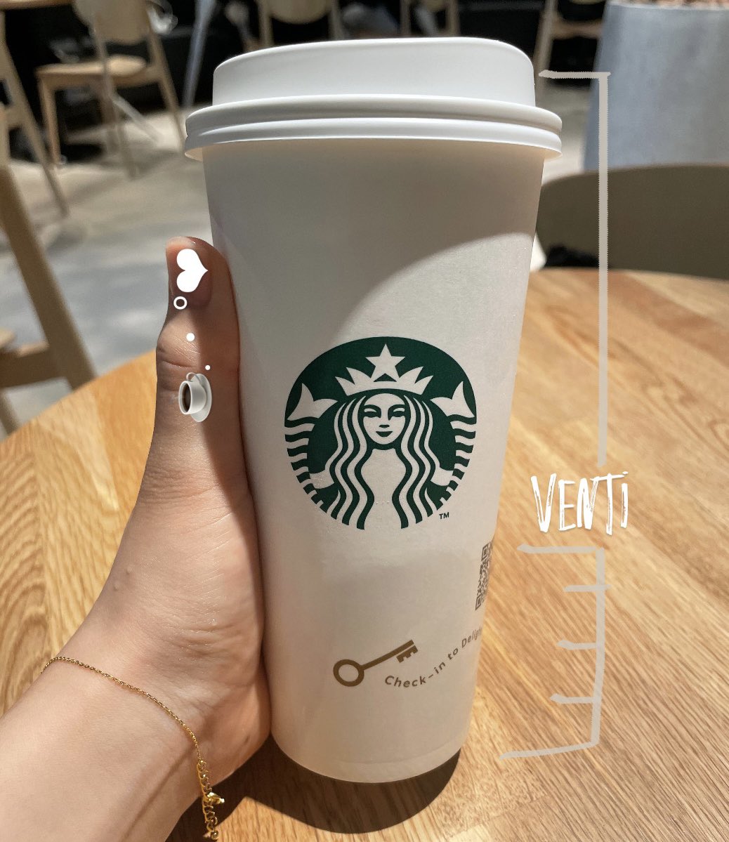 haru_co69's tweet image. 素敵動画のお披露目です。
こういった動画に映るのが初めてで、どうしたらいいかわからなくなりつつ、とても楽しかったです🫶🏻
ぜひチェックしてみてください！

TikTok🎶
vt.tiktok.com/ZSBCdec3g/

YouTube💃🏻
youtu.be/CsSWBxTUaXo

#冥途喫茶V
#池袋シアターグリーン
#BOXinBOX